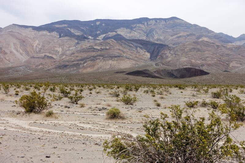 Panamint Butte in the distance