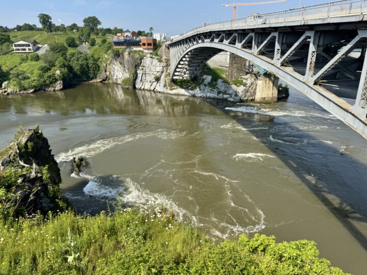 St. Lawrence River and Bay of Fundy 